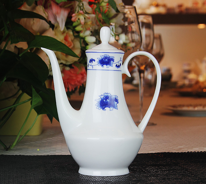118头满汉全席中餐具-产品中心-景德镇陶瓷集团有限责任公司