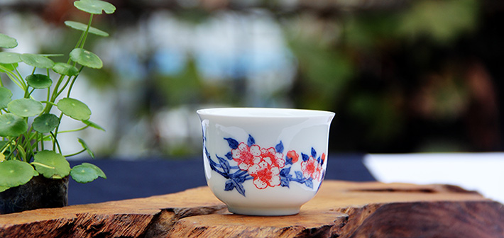 7头釉下青花茶具--满天红-产品中心-景德镇陶瓷集团有限责任公司