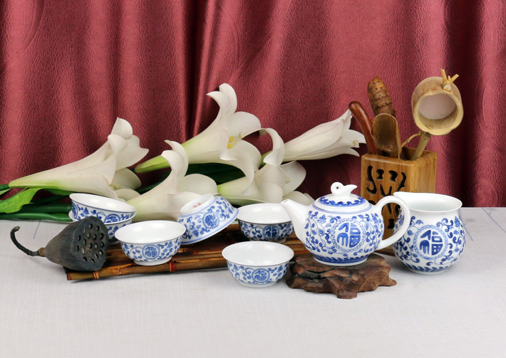 8头手绘功夫茶具福寿绵延