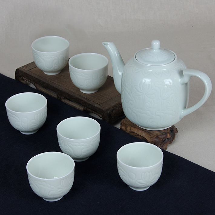 7头镌刻绿茶具-产品中心-景德镇陶瓷集团有限责任公司