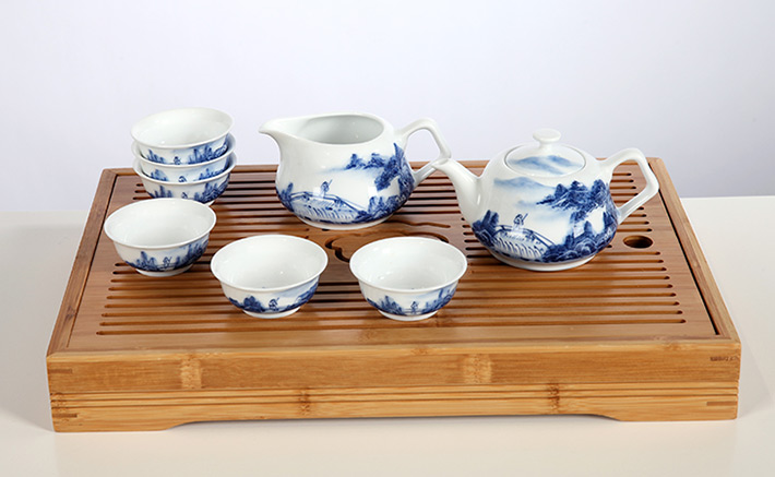 8头手绘青花茶具--山水-产品中心-景德镇陶瓷集团有限责任公司
