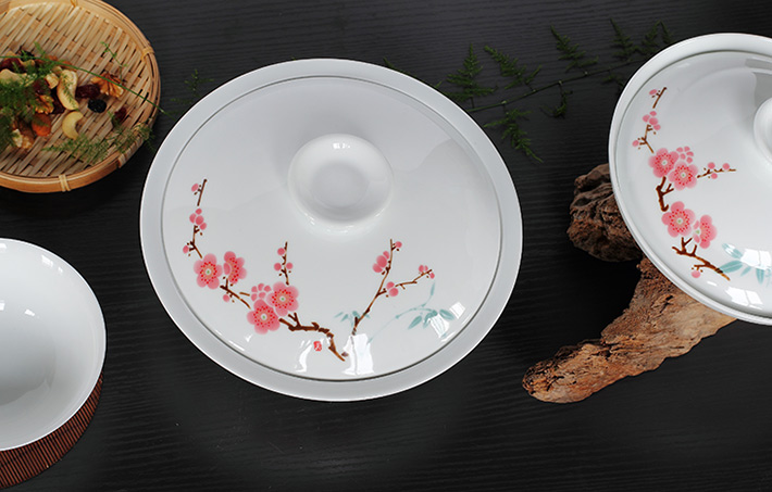 48头中餐具--翠竹红梅-产品中心-景德镇陶瓷集团有限责任公司