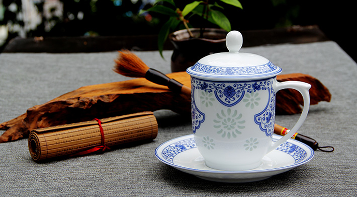 玲珑杯碟--如意-产品中心-景德镇陶瓷集团有限责任公司