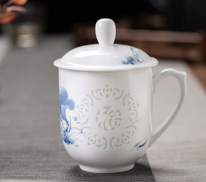 福玲珑杯（荷花）-产品中心-景德镇陶瓷集团有限责任公司