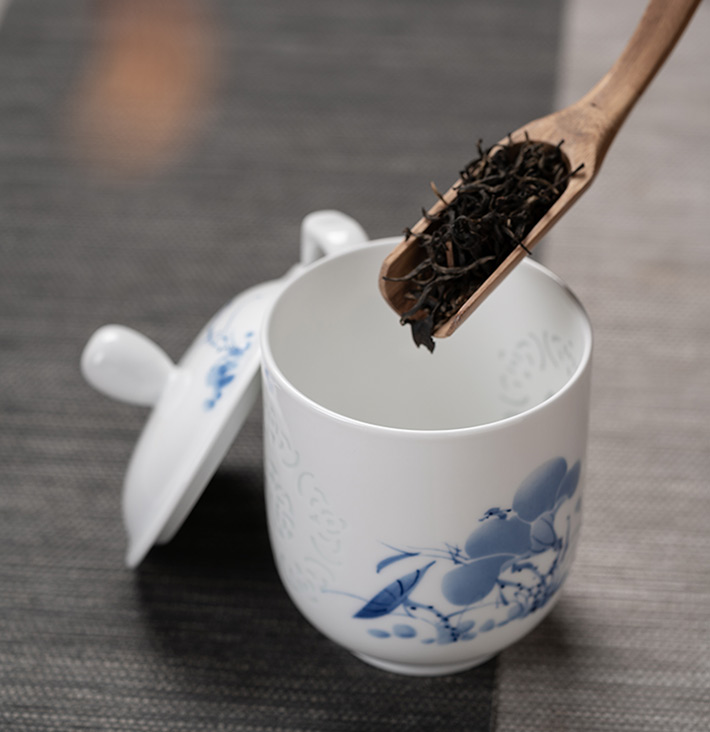 福玲珑杯（荷花）-产品中心-景德镇陶瓷集团有限责任公司