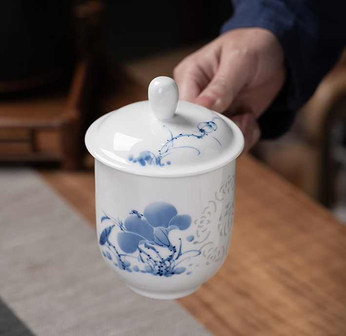福玲珑杯（荷花）-产品中心-景德镇陶瓷集团有限责任公司