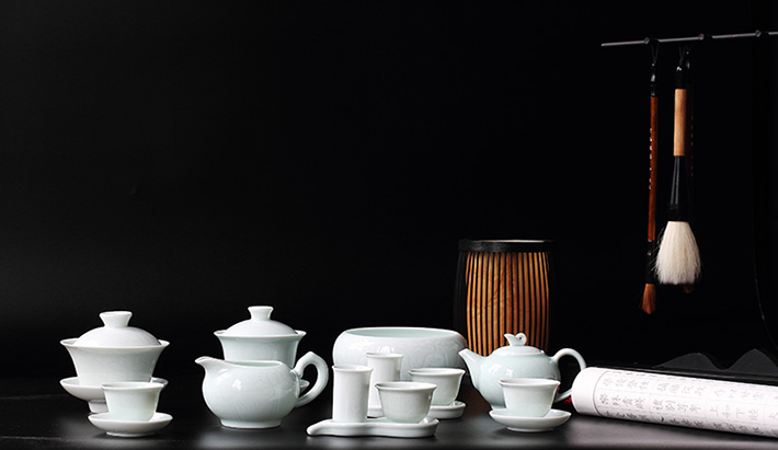 28头手工镌刻茶具-产品中心-景德镇陶瓷集团有限责任公司