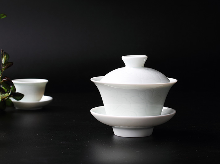 28头手工镌刻茶具-产品中心-景德镇陶瓷集团有限责任公司