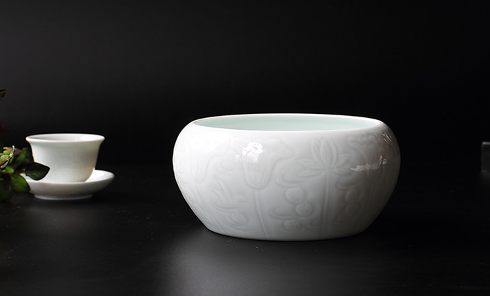 28头手工镌刻茶具-产品中心-景德镇陶瓷集团有限责任公司