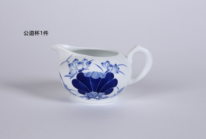 8头手绘青花茶具（清香）-产品中心-景德镇陶瓷集团有限责任公司