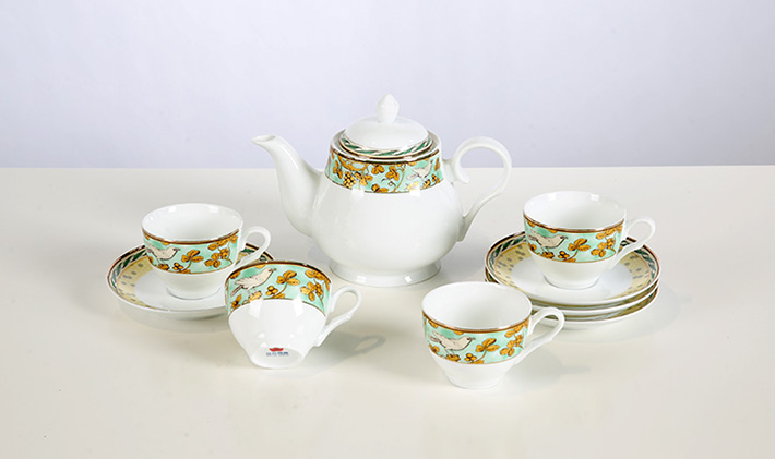 9头绿野仙踪茶具-产品中心-景德镇陶瓷集团有限责任公司