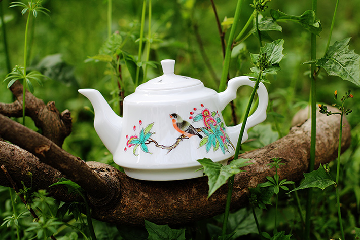 8头茶具（春光妖冶）-产品中心-景德镇陶瓷集团有限责任公司