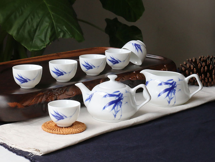 8头釉中茶具--竹-产品中心-景德镇陶瓷集团有限责任公司