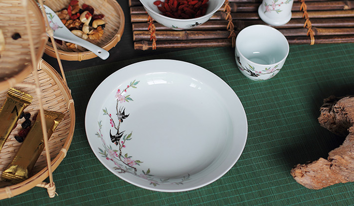 36头青釉中餐具--燕子桃花-产品中心-景德镇陶瓷集团有限责任公司