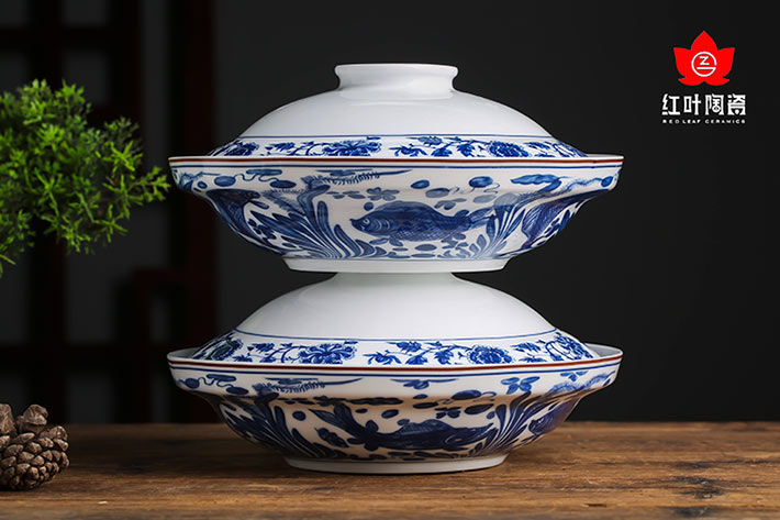 60头元青花繁华有鱼中餐具-产品中心-景德镇陶瓷集团有限责任公司