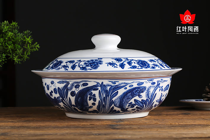 60头元青花繁华有鱼中餐具-产品中心-景德镇陶瓷集团有限责任公司
