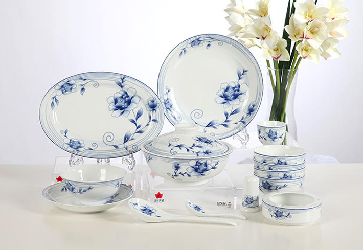 50头中餐具--兰色梦幻-产品中心-景德镇陶瓷集团有限责任公司