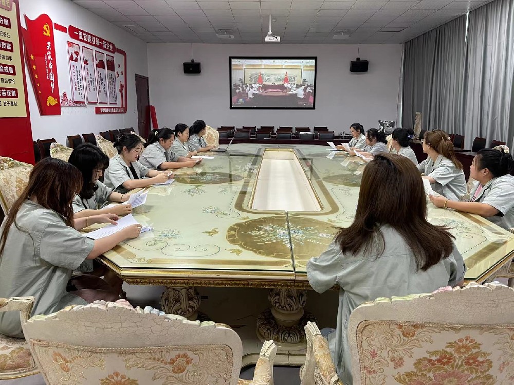 景陶集团团委组织开展专题学习会-公司动态-景德镇陶瓷集团有限责任公司