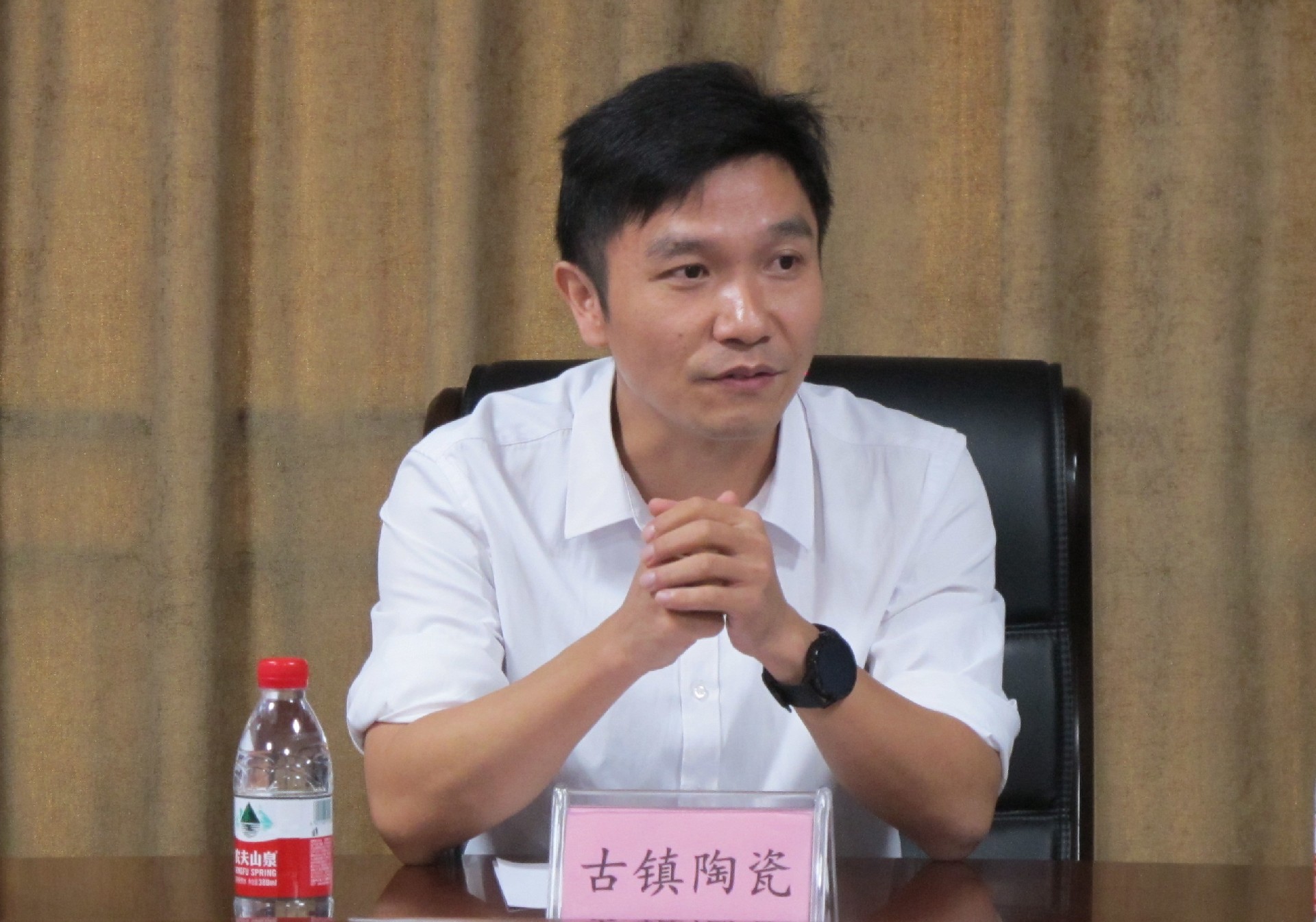 “景德镇制”推进事情调研座谈会在景陶集团召开-公司动态-景德镇陶瓷集团有限责任公司