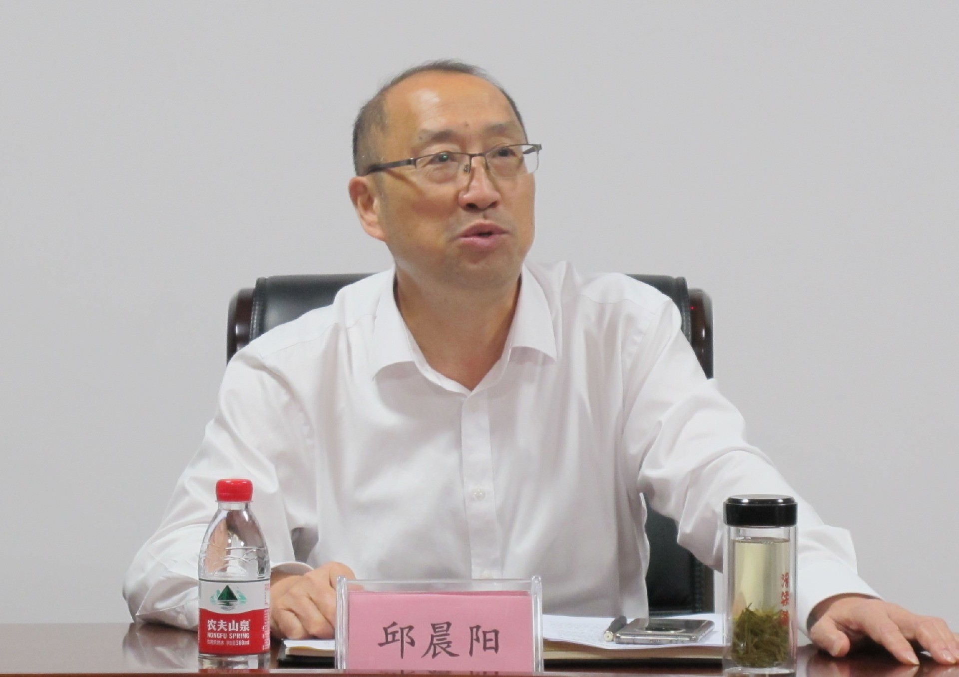 “景德镇制”推进事情调研座谈会在景陶集团召开-公司动态-景德镇陶瓷集团有限责任公司